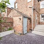 Charming Base For 5 Guests Near Bishy Rd In - Pass The Keys Apartment York