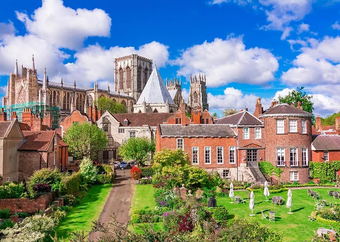 Charming Base For 5 Guests Near Bishy Rd In - Pass The Keys * York